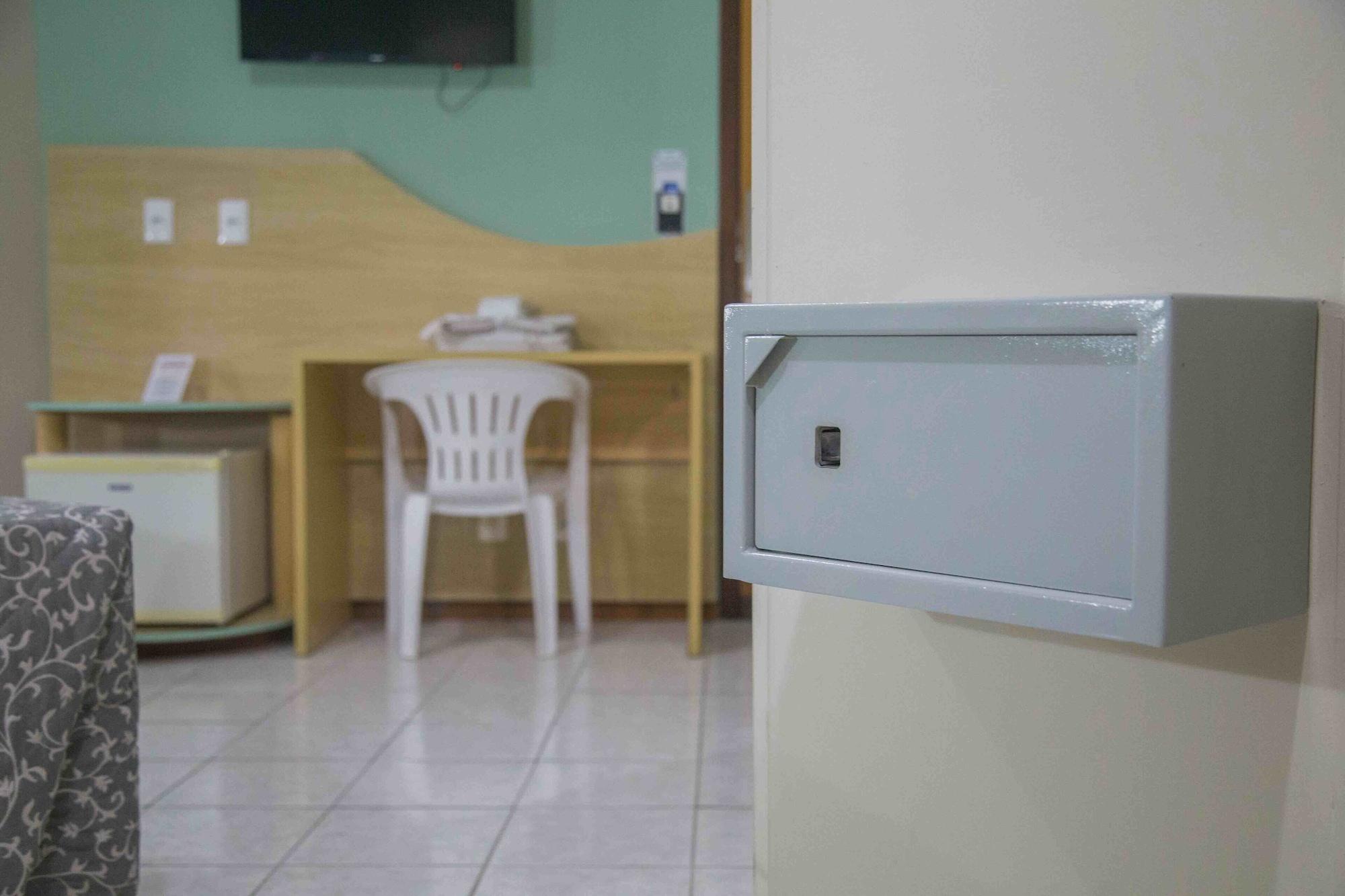 Hotel Vieiras Balneário Camboriú エクステリア 写真